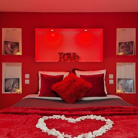 Love Room Perpignan Jacuzzi & Ambiance Romantique Villeneuve-de-la-Raho Exterior photo